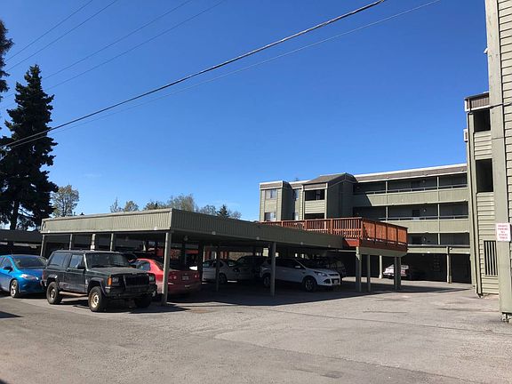 Parking lot with assigned space (near Franz Bakery Outlet).