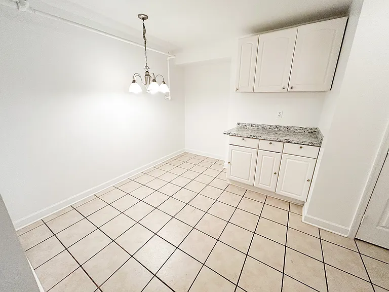 2316 W End Ave #201 — Photo 6
