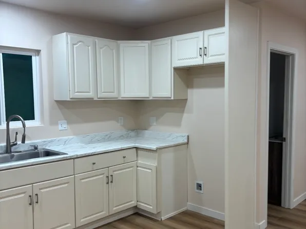 (undisclosed Address), Riverside, CA 92507