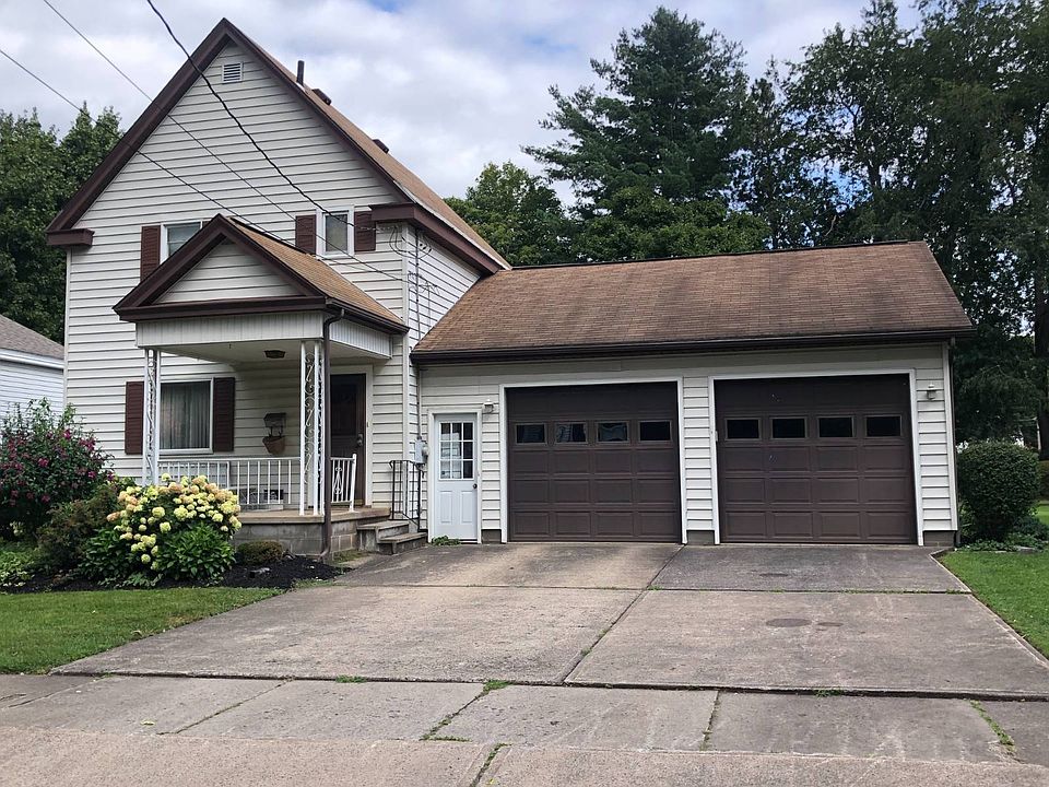 1st image of 31 Walnut St
