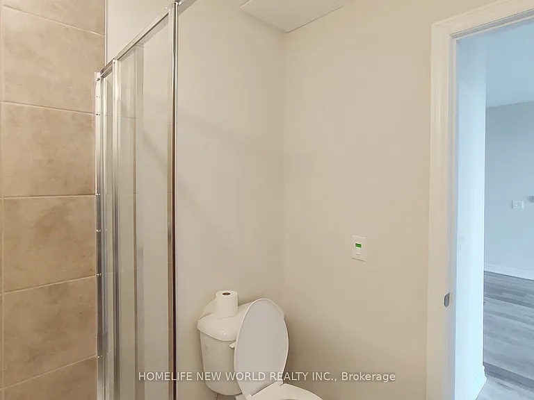 2750 King St E #301 — Photo 23