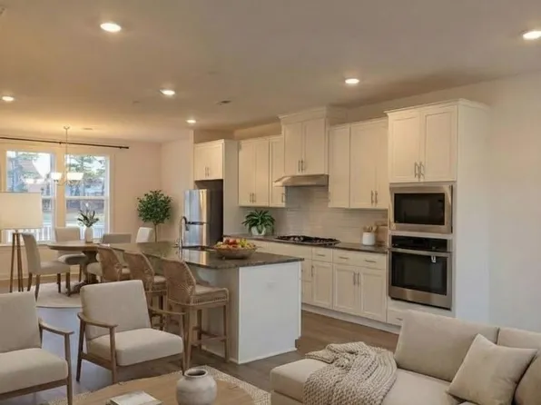 9240 Walnut Hill Rd NW #33, Concord, NC 28027