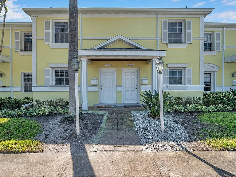 4784 Snook Dr SE — Photo 7