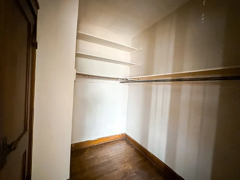 5819 E Washington St #8 — Photo 7