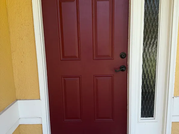 2426 SE Addison St, Port Saint Lucie, FL 34984