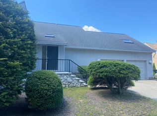 3 Leos Ln, Avon, MA 02322