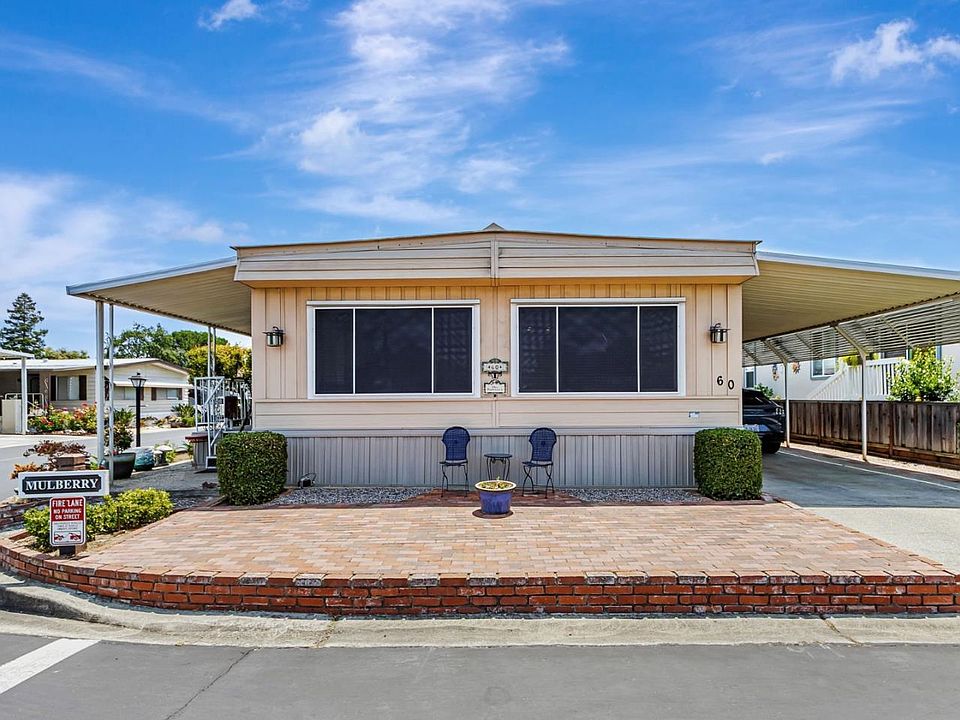 1st image of 60 Mulberry Ct #60