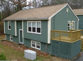 5 Glen Cir, Wells, ME 04090