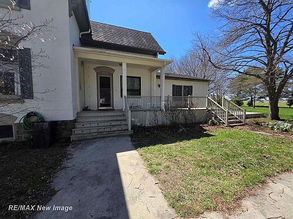 5th image of 184 S Main St