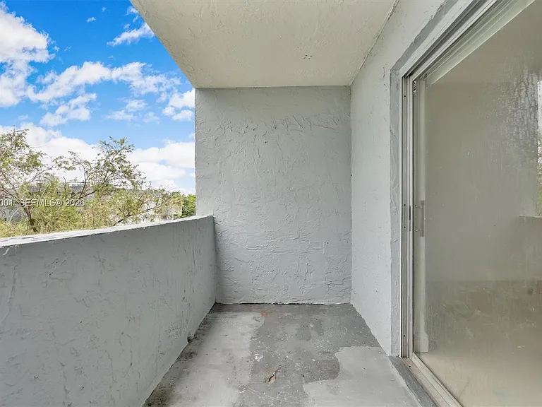 9369 Fontainebleau Blvd #J225 — Photo 9