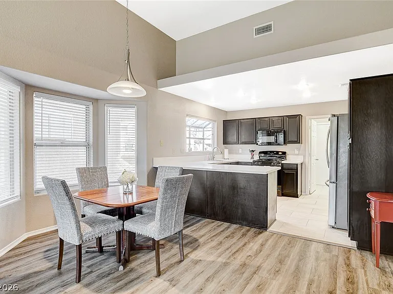 8805 Litchfield Ave — Photo 20
