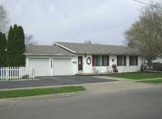 151 N 40th St, Newark, OH 43055