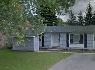 1915 Stockman Rd #B, Mount Pleasant, MI 48858