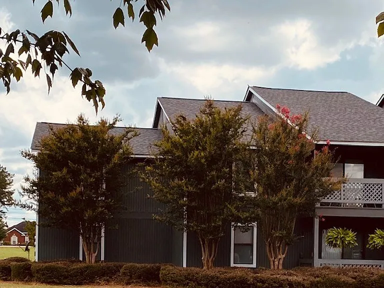 WInslow Place Apartments — Photo 17