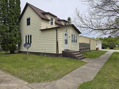 207 W Melbourn Ave, Drayton, ND, 58225