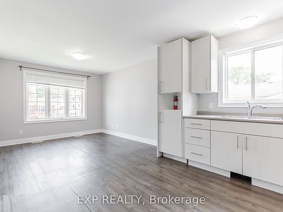 4th image of 11 Donald Ave