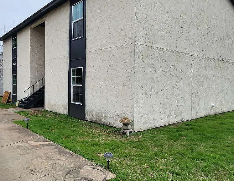 1524 Pine Ridge Dr #C — Photo 1