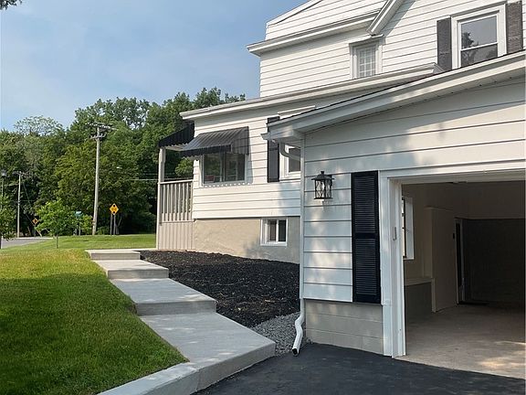 4th image of 54 S Main St