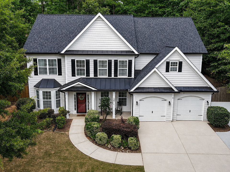 1st image of 105 Tudor Way
