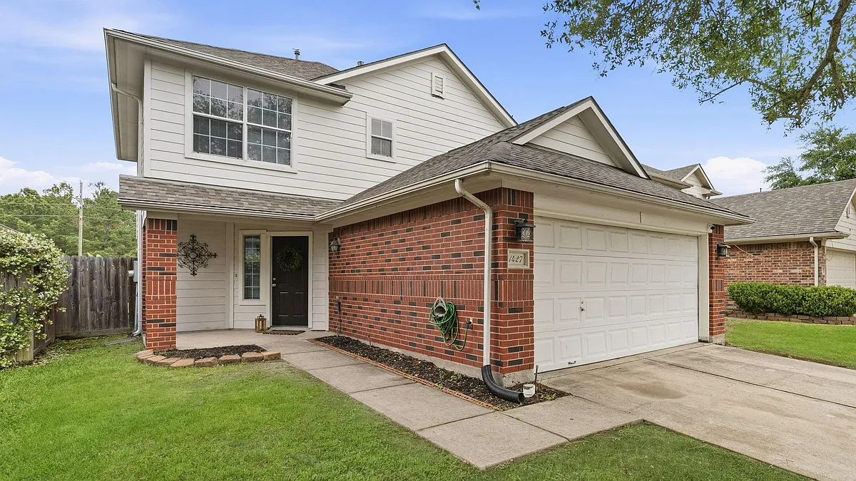 Building Photo - 1427 Hade Falls Ln