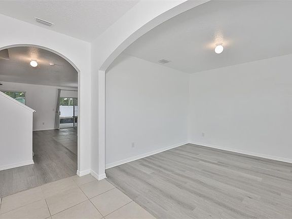 5th image of 5461 Magdalene Way