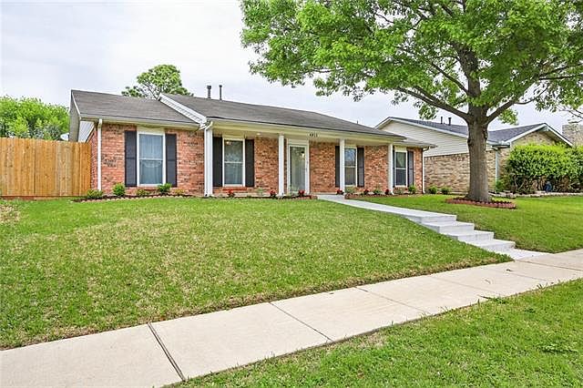 1st image of 4813 Brandenburg Ln
