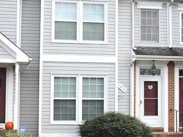 1417 Echo St, Martinsburg, WV 25404