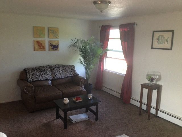 2nd image of 775 Gradelle Ave APT C