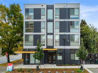 Karsti, Seattle, WA 98107