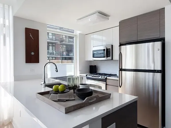 2-14 50th Ave, Long Island City, NY