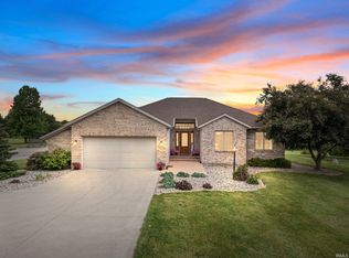 360 E 350th Rd N, Warsaw, IN 46582