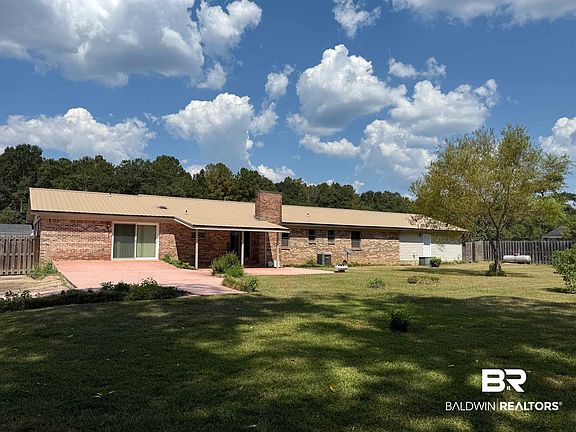 2nd image of 110 Woodmere Dr