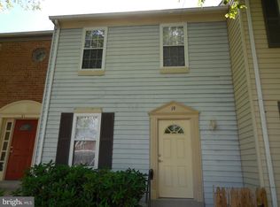 19 Cross Laurel Ct, Germantown, MD 20876