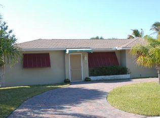 206 Sandal Ln, Palm Beach Shores, FL 33404