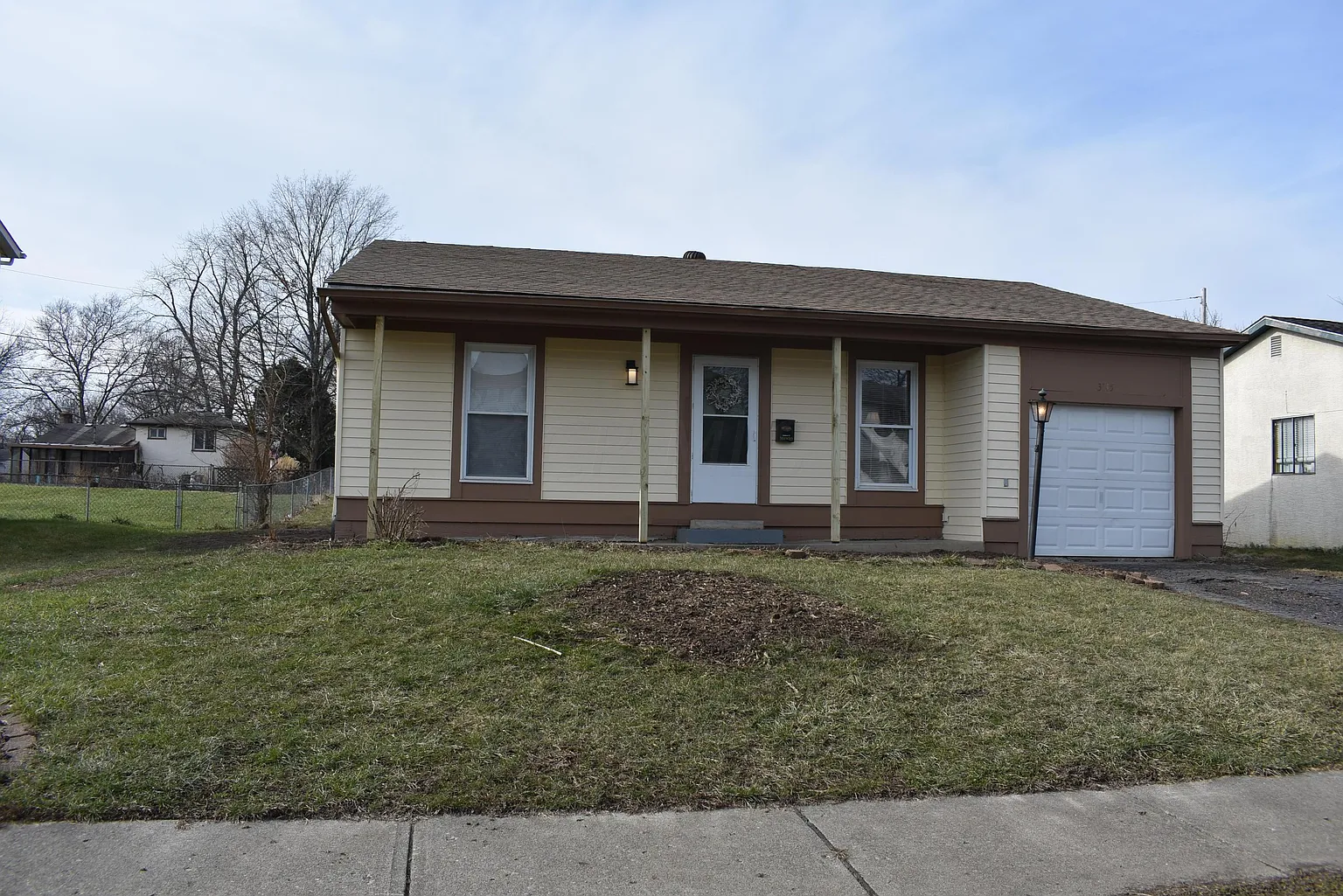 3145 Wendover Ct photo 1