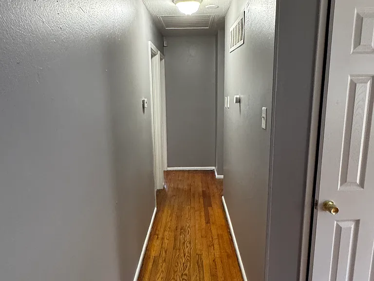 10120 Cavalier Ct — Photo 5