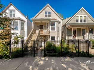 3320 W Warner Ave #2, Chicago, IL 60618