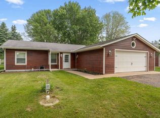 9351 Ermine Blvd NW, Ramsey, MN 55303