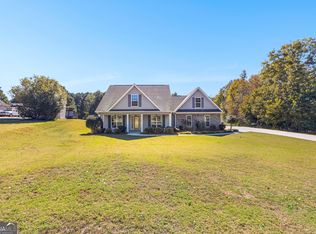 34 Meadows Dr, Senoia, GA 30276