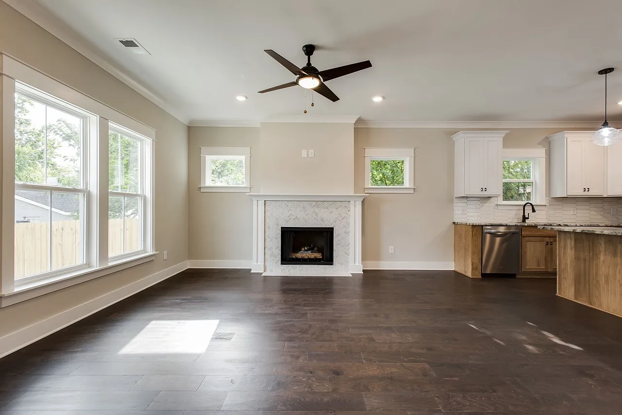 3 bed, 3.5 bath, 1890 sqft, $3,250 — Photo 4