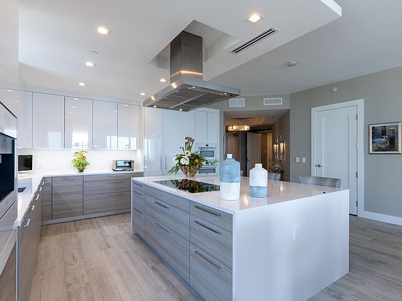 4th image of 3730 N Ocean Dr #15-C