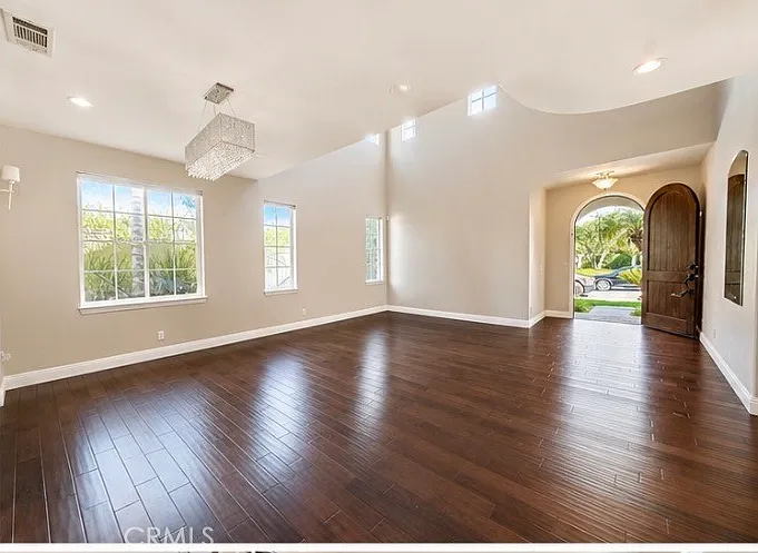 25543 Durant Pl — Photo 4