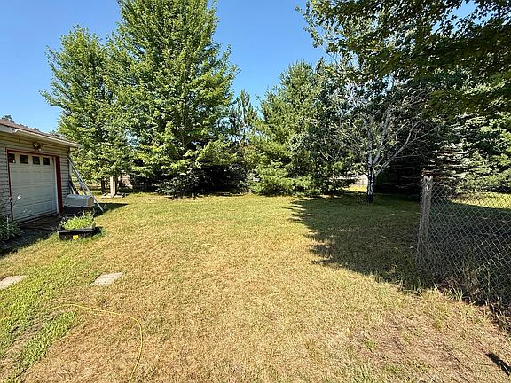 5th image of 2774 Wilderness Dr SW