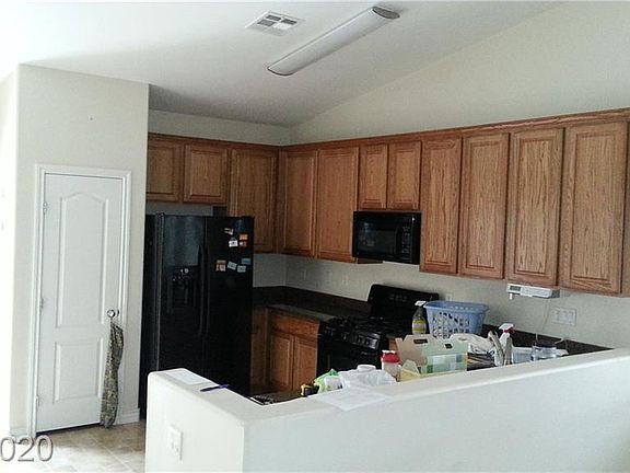 3rd image of 117 Whitney Breeze Ave
