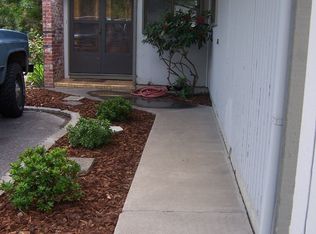 12089 SW Camden Ln, Beaverton, OR 97008