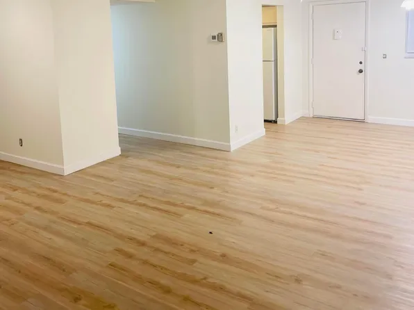 725 Lori Drive #412, Palm Springs, FL 33461