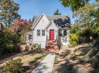 201 Macarthur Rd, Alexandria, VA 22305