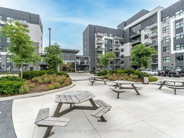 102 Grovewood Cmn, Oakville, ON