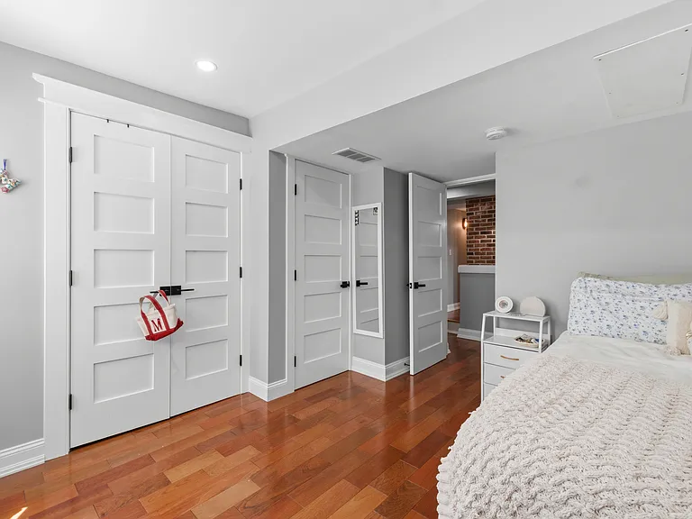 4331 Cresson St — Photo 21