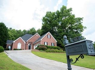 415 Carl Ridge Dr NW, Kennesaw, GA 30152